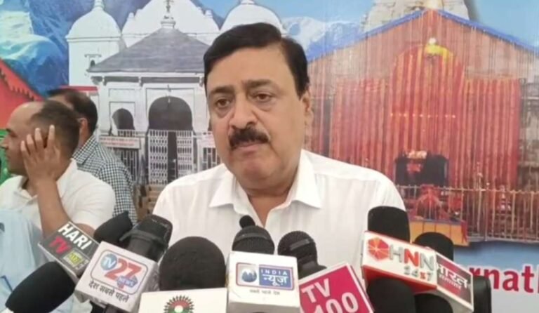 25 अप्रैल तक चारधाम यात्रा की सभी तैयारियां पूरी करे जिम्मेदार: आयुक्त विनय शंकर पांडे