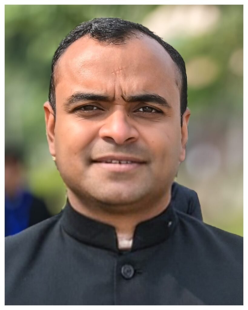 उत्तराखंड प्रदेश में स्वच्छता के रोल मॉडल बने डीएम मयूर दीक्षित, एक और नया अभियान किया लॉन्च, स्वच्छता के लिए नोडल भी कर दिए तैनात